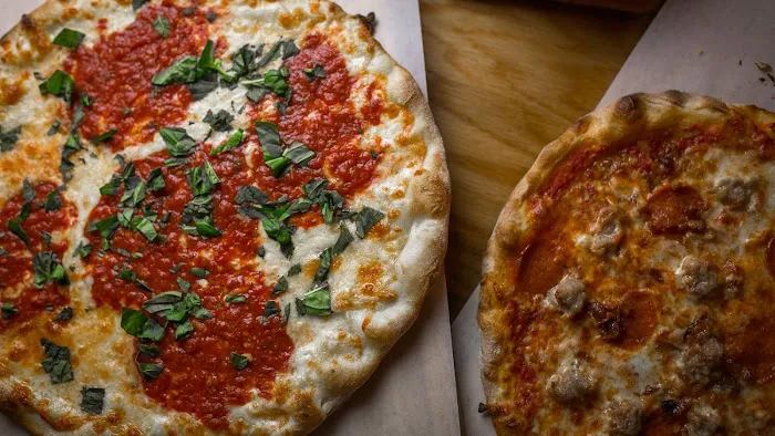 Romanacci Westport Train Station Picture 6