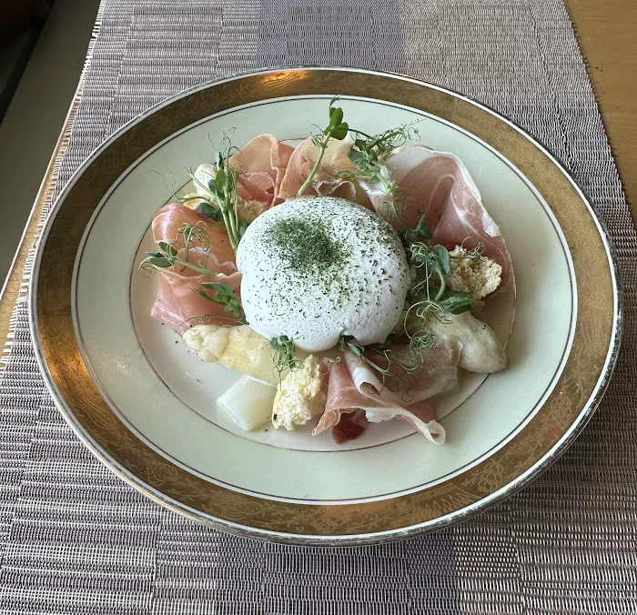 Allium Eatery Picture 10