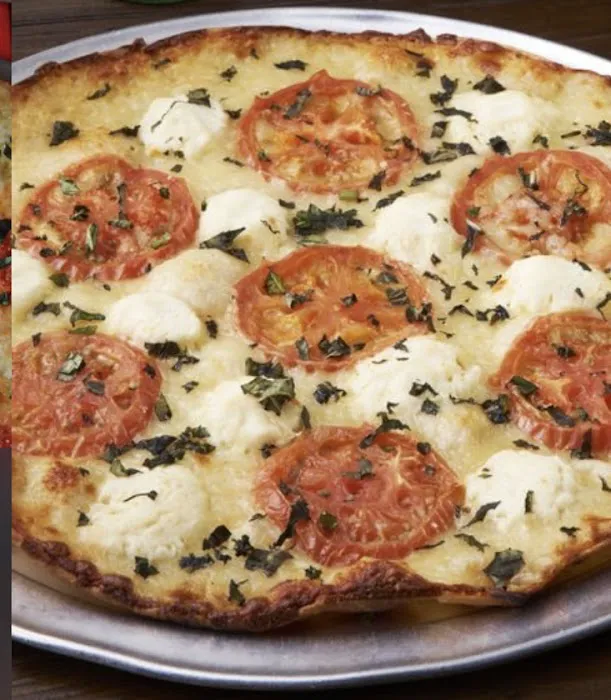 Riko's Pizza Picture 2