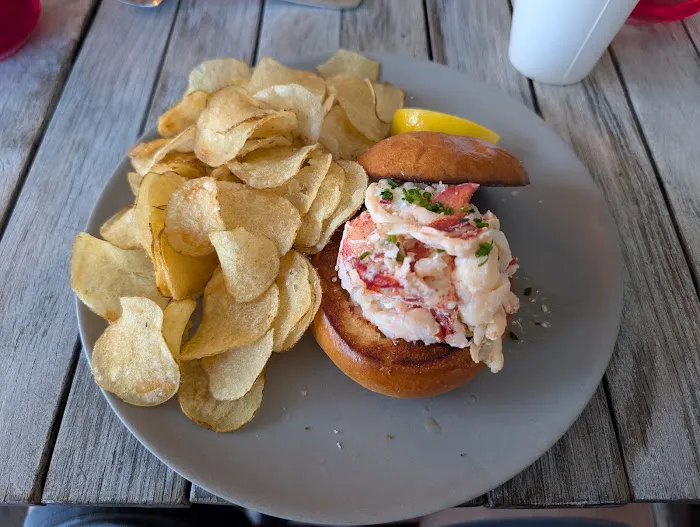 Match Burger Lobster Picture 1
