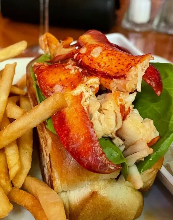 Rizzuto's Oyster Bar & Restaurant Picture 2