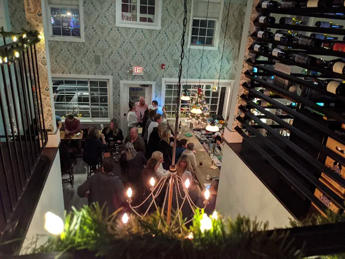 parker. Mansion Picture 5