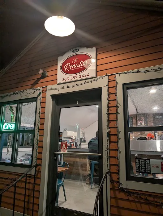 Renato's Pizza Picture 1