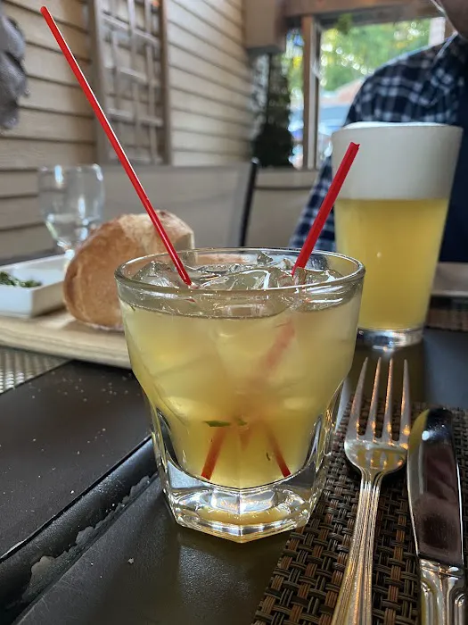 Harbor House Northport Picture 8