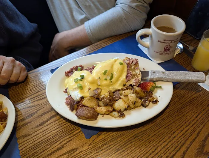 Northport Shipwreck Diner Picture 8