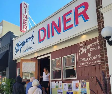 Northport Shipwreck Diner