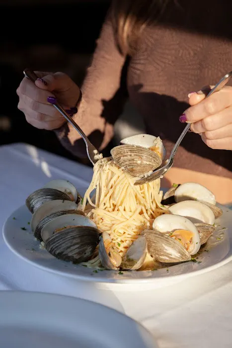 The Ritz Cafe Picture 8