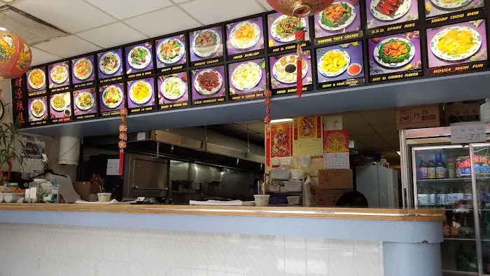 Golden China Restaurant Picture 10