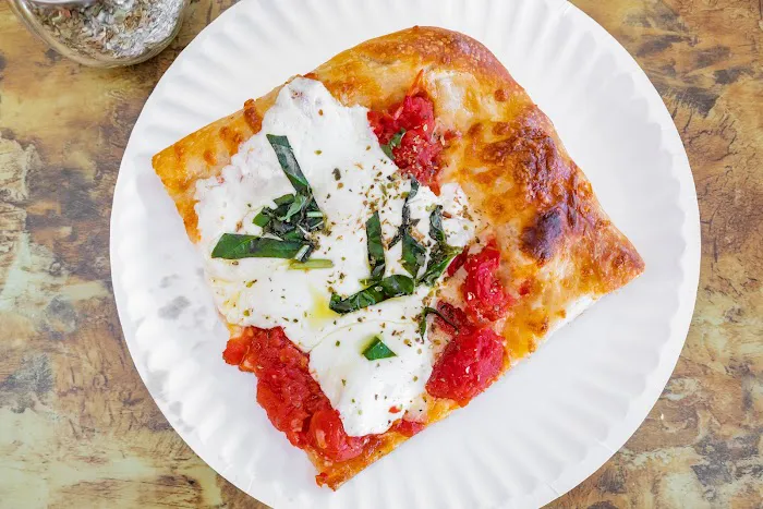 Toscano Pizzeria Picture 5