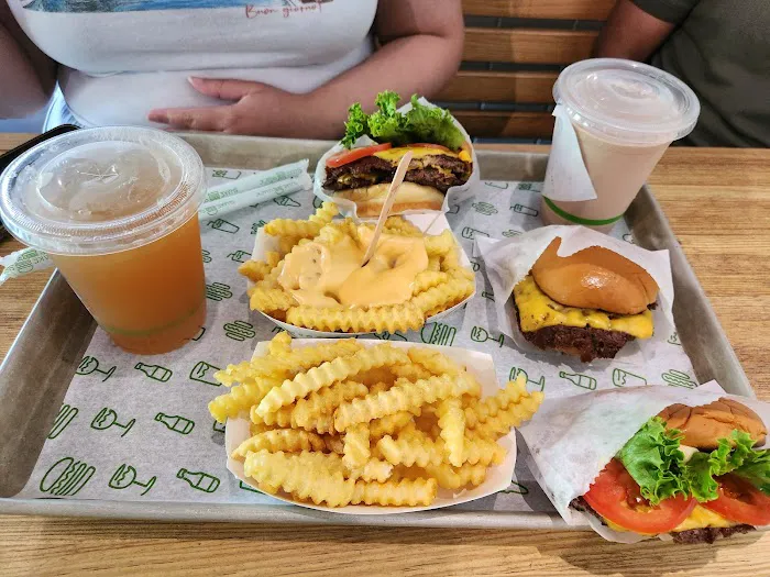 Shake Shack Westport Picture 4