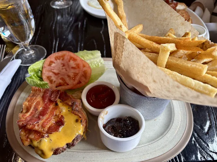 Artisan Restaurant Picture 6