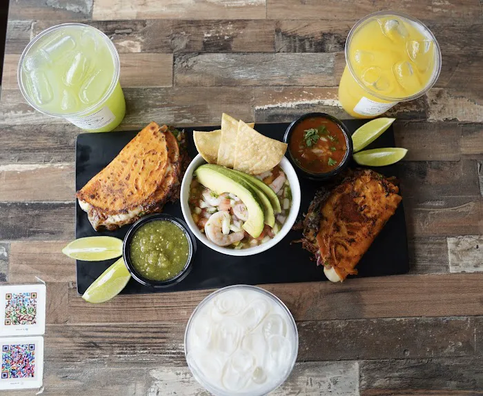 Ed’s Fusion Pizza & Tacos Picture 9