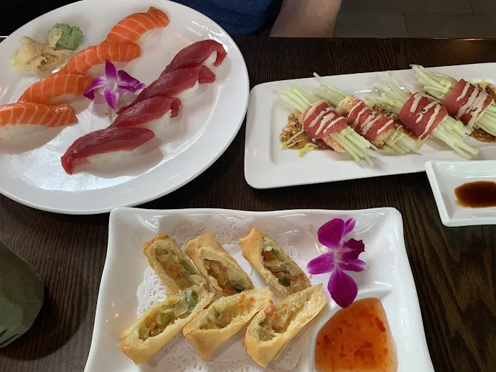 YAMAFUJI SUSHI Picture 8