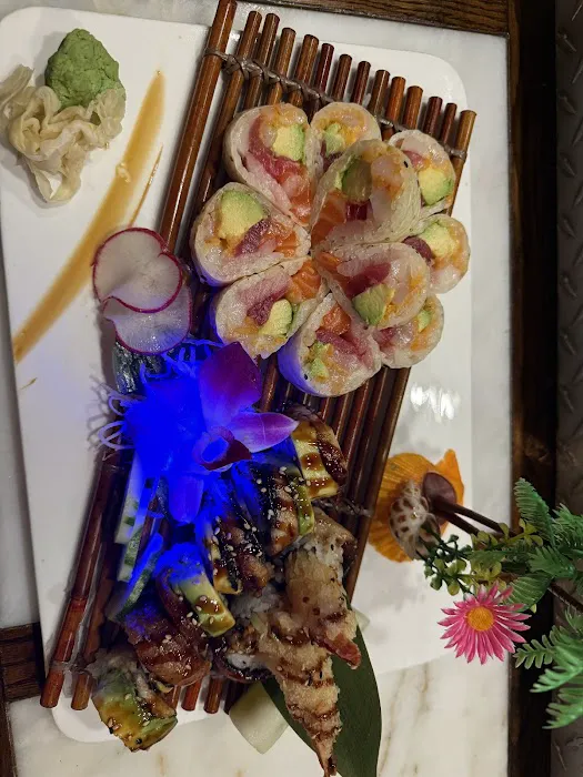 YAMAFUJI SUSHI Picture 5