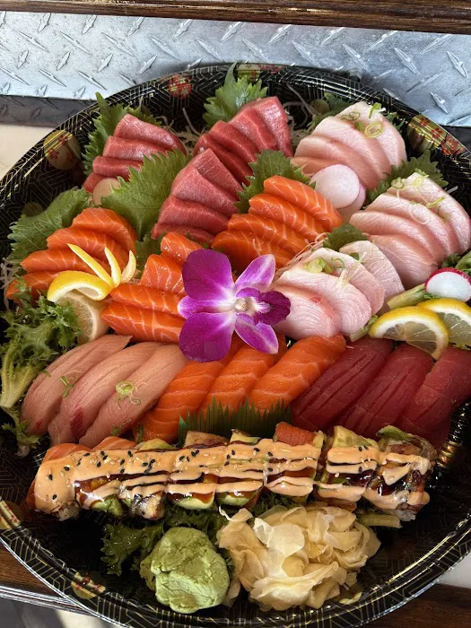 YAMAFUJI SUSHI Picture 9