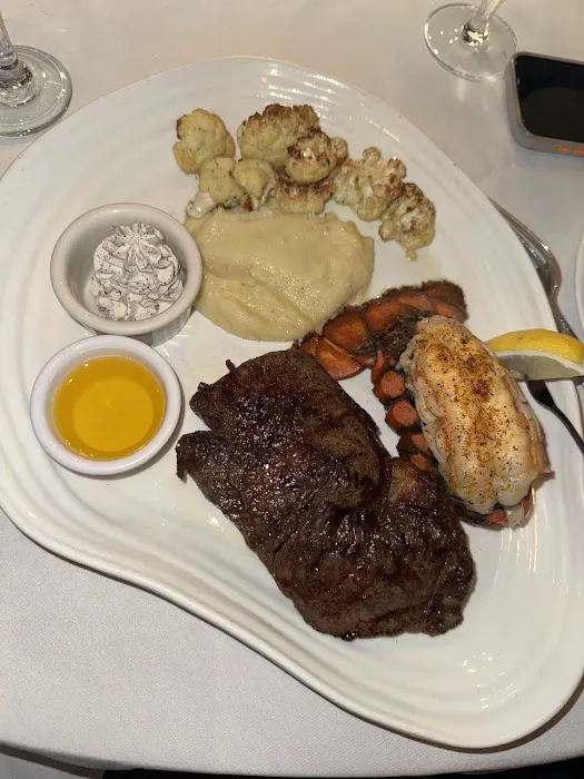 Tony's at the J House Picture 3