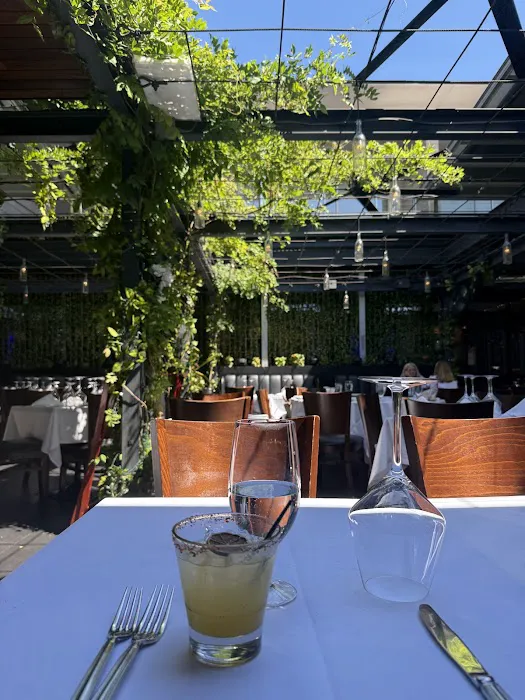 Tony's at the J House Picture 8