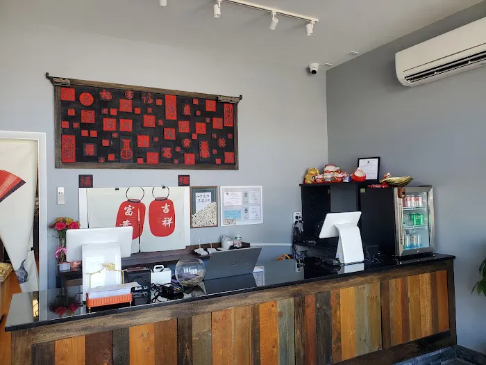 Six Happiness Gourmet Chinese Take-out Picture 7