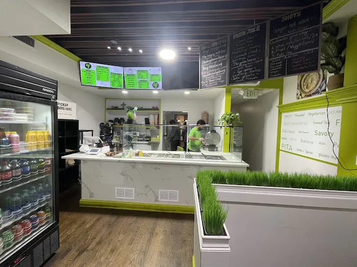 Taj Mediterranean Mezze and Juice Bar Picture 7