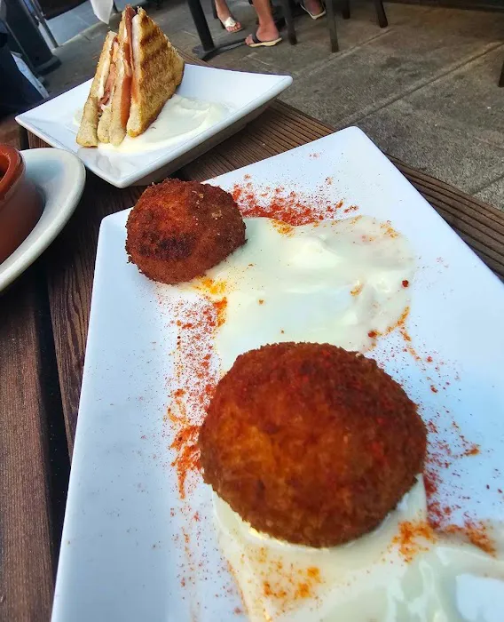 Barcelona Wine Bar Picture 9