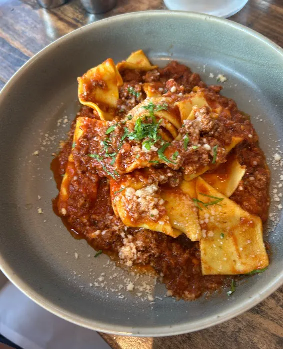 Divina Modern Italian Picture 4