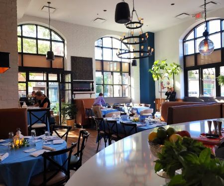 Divina Modern Italian