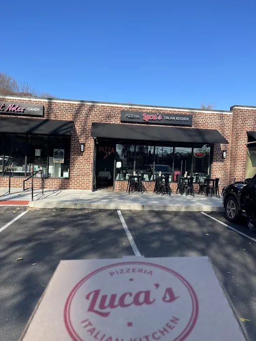 Luca’s Pizza Picture 3