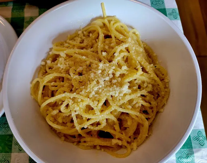 Luca’s Pizza Picture 4