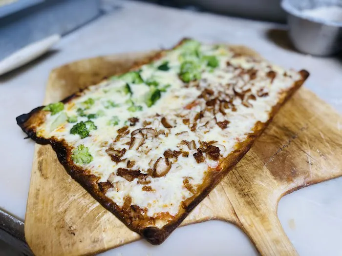 Glenville Pizza Picture 6