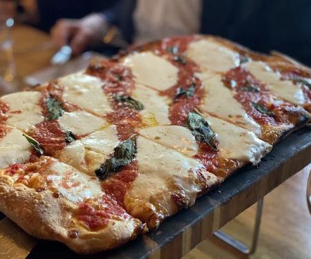 Amore Pizzeria & Italian Kitchen
