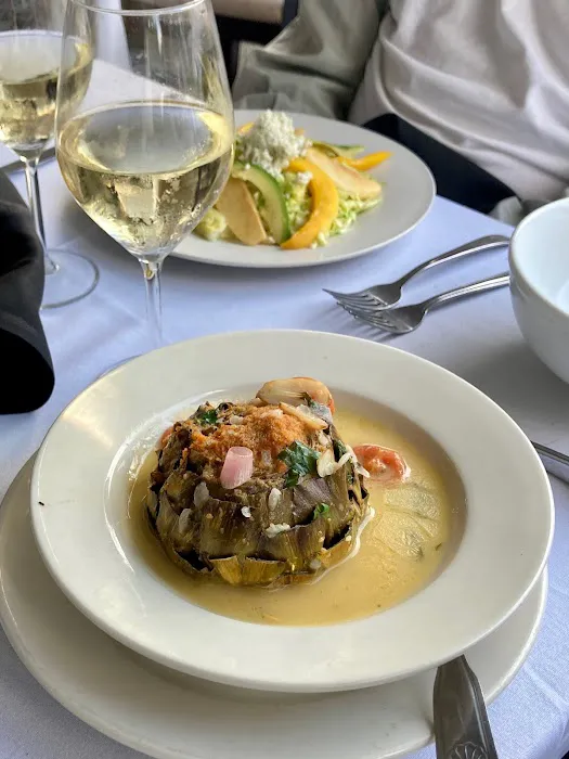 Lenny's North Seafood & Steakhouse Picture 1