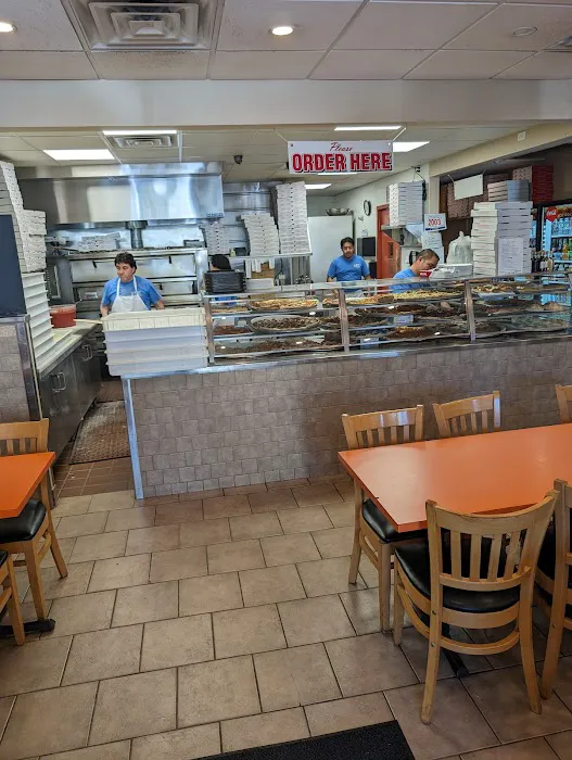 Broadway North Pizzeria Restaurant Picture 4