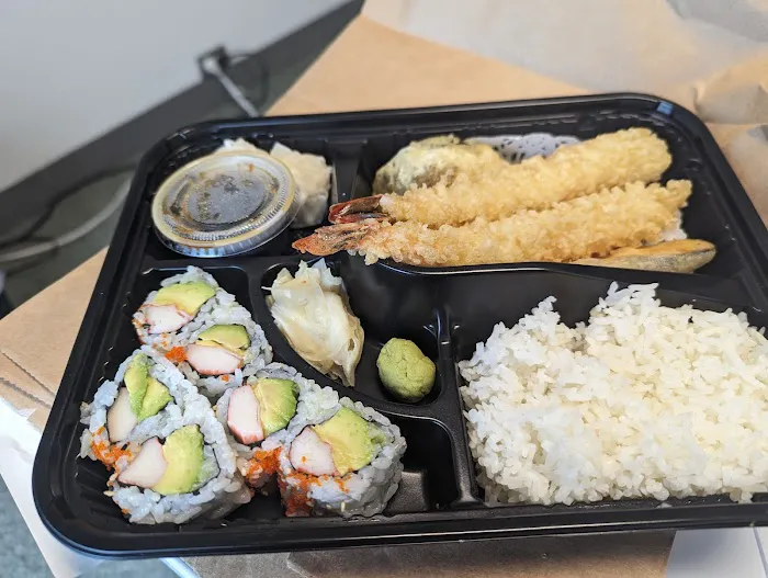 Kira Asian Bistro Picture 4