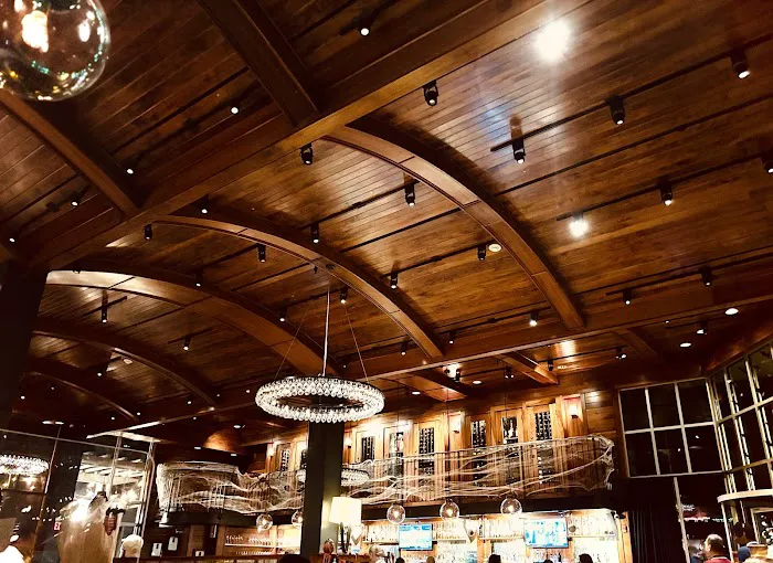 Moderne Barn Restaurant Picture 4