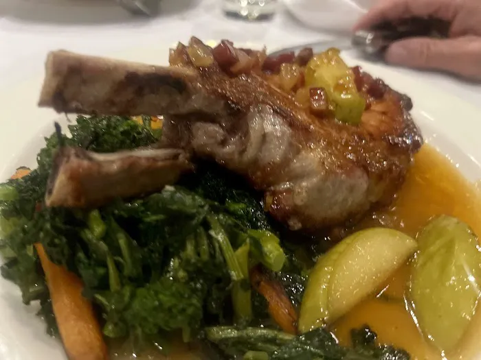 Moderne Barn Restaurant Picture 9