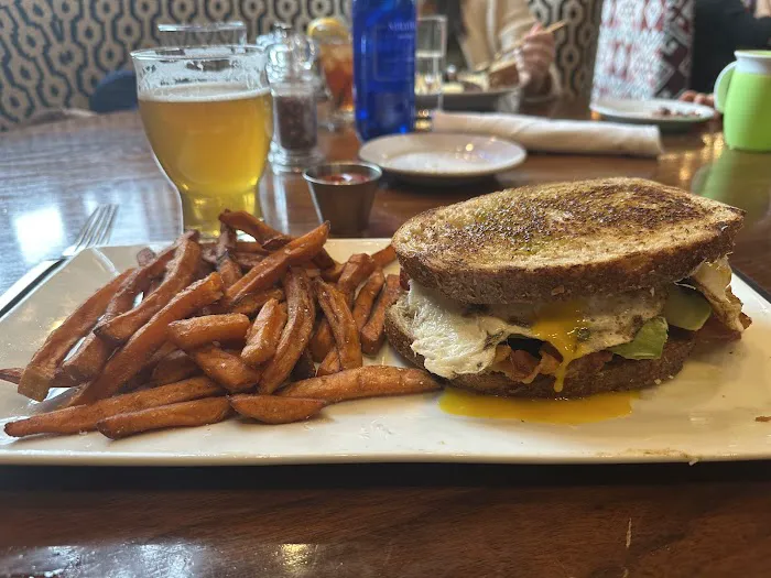 Moderne Barn Restaurant Picture 7