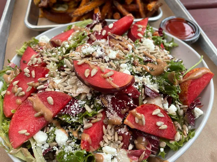 Captain Lawrence Barrel House Picture 3