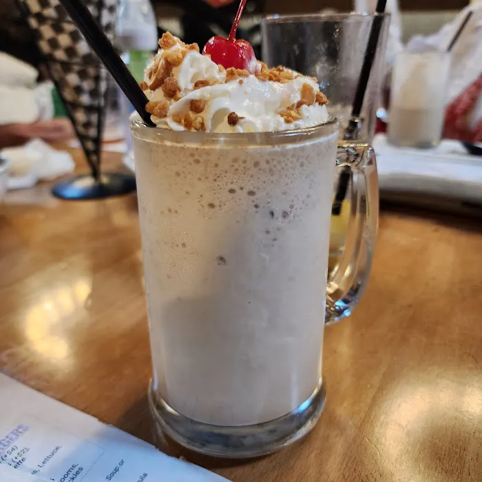 Captain Lawrence Barrel House Picture 4