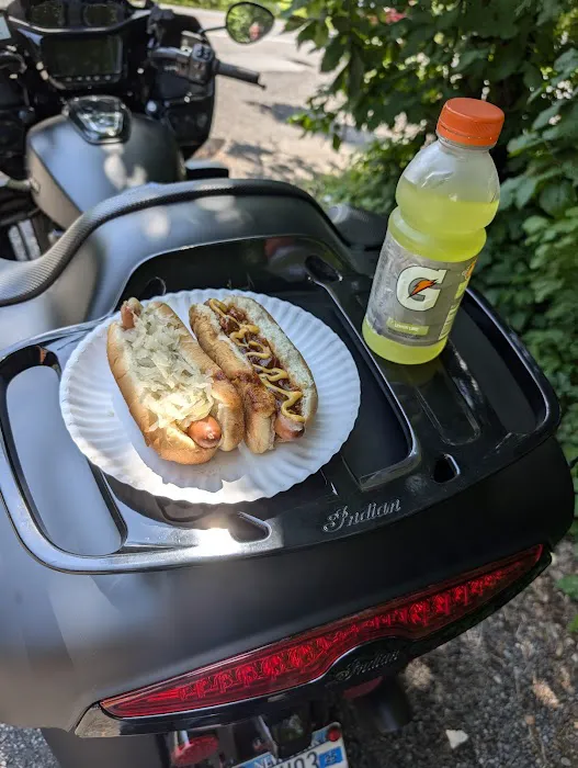 Charchael's Hot Dog Oasis Picture 8