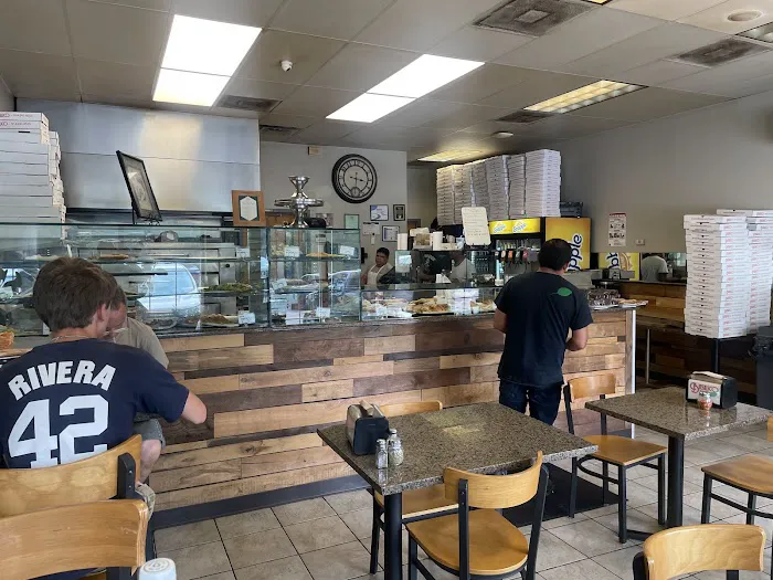 Basilico Pizza, Pasta & Gourmet Picture 6