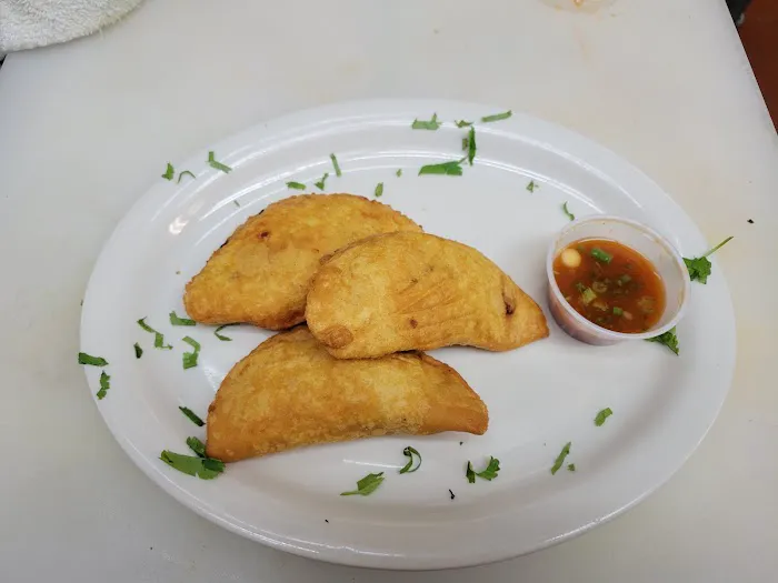 El Rey Salvadoreño Restaurant Picture 3