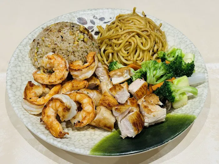 MYHIBACHI GREENWICH Picture 2