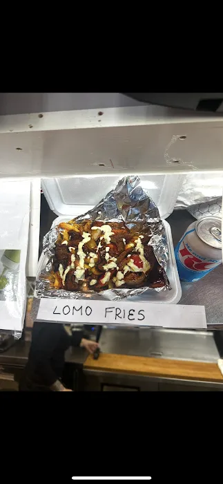 The Chicken Coop & Deli Picture 6