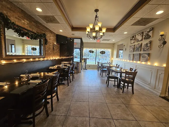 Bella Nonna Restaurant & Pizza Picture 3