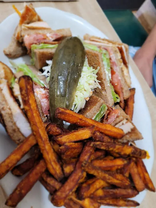 Plaza Restaurant Picture 3