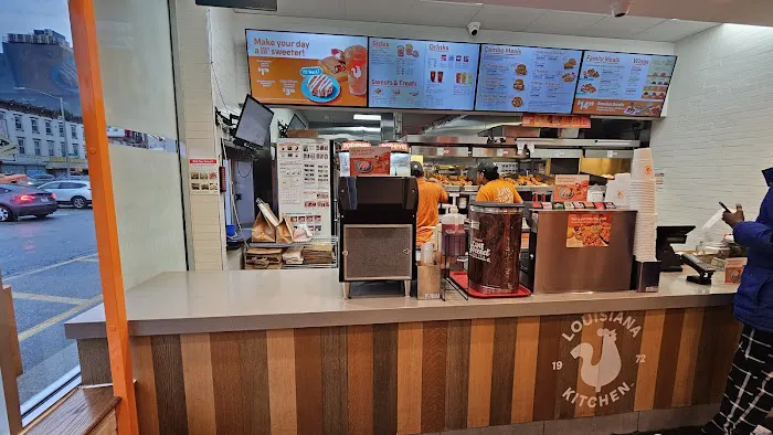 Popeyes Louisiana Kitchen Picture 1