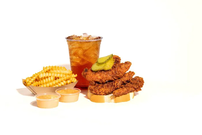 BIRDCODE Hot Chicken Picture 3