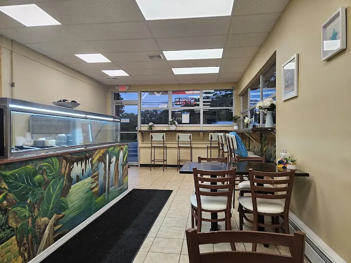 Mami's Latin Cuisines Restaurant Picture 3