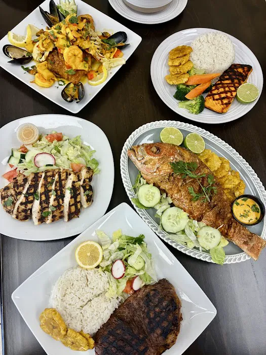 Mami's Latin Cuisines Restaurant Picture 2