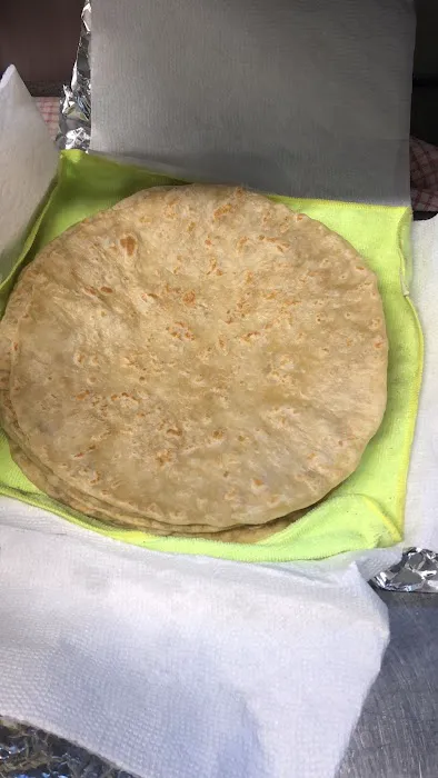 Mama Sandras Pupuseria LLC Picture 1